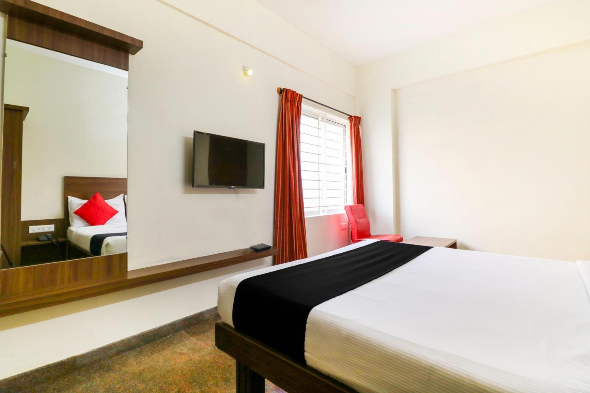 Hotel O Champion Comfort Near Hosahalli Metro Station Bangalore Exterior foto